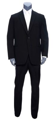 777. Background Agent Suit ### MEN IN BLACK (1997)
