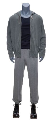 853. Charlie Kenton's (Hugh Jackman) Sweatsuit Costume ### REAL STEEL (2011)