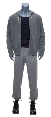853. Charlie Kenton's (Hugh Jackman) Sweatsuit Costume ### REAL STEEL (2011)