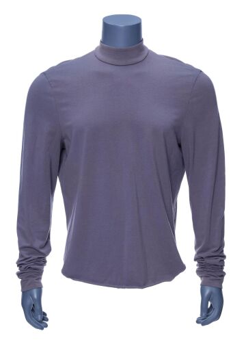 952. Q's (John de Lancie) Starfleet Uniform Undershirt ### STAR TREK: VOYAGER (T.V. SERIES, 1995-2001)