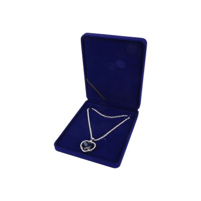 1067. J. Peterman "Heart of the Ocean" Necklace Replica ### TITANIC (1997)