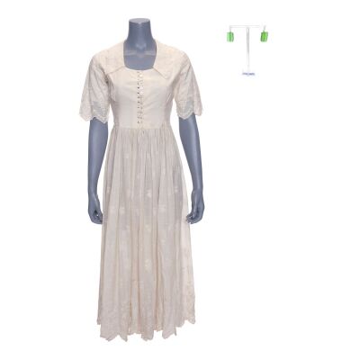 1085. Lauren Garland's (Natascha McElhone) Unused Dress and Earrings ### THE TRUMAN SHOW (1998)