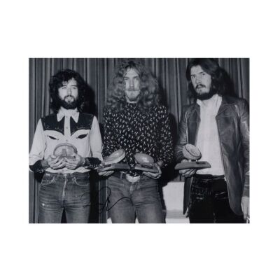 187. LED ZEPPELIN - Robert Plant-Autographed Photograph