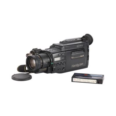 278. OASIS - King Tut's Glasgow Concert Footage and Camcorder (Sold with Copyright), 1993