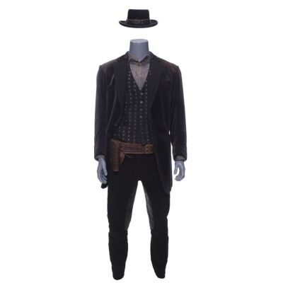 Lot #2 - Ben Wade's (Russell Crowe) Screen-Matched Costume ### 3:10 TO YUMA (2007)