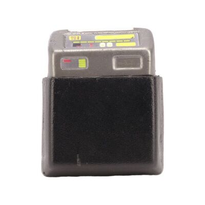Lot #1246 - Stunt One-Piece TR-590 Mark IX Tricorder Molded in Holster ### STAR TREK: DEEP SPACE NINE (1993-1999)/STAR TREK: VOYAGER (1995-2001)