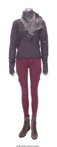 Lot #192: Daisy Johnson's Distressed Season 5 Costume ### MARVEL'S AGENTS OF S.H.I.E.L.D. (2013-2020)