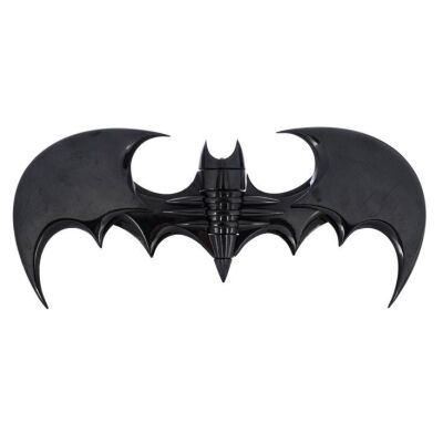 59. Batman's (Val Kilmer) Folding Batarang ### BATMAN FOREVER (1995)