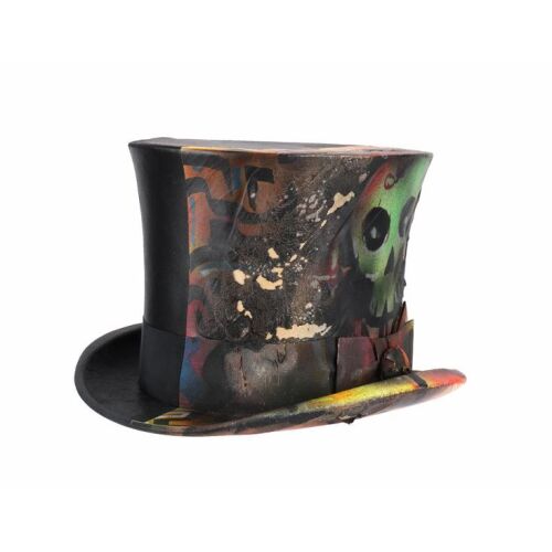 60. Two-Face's (Tommy Lee Jones) Screen-matched Ringmaster Top Hat ### BATMAN FOREVER (1995)