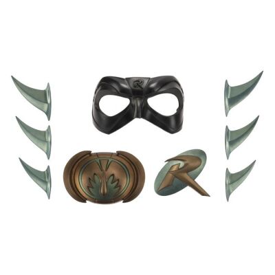 63. Robin's (Chris O'Donnell) Mask, Badge, Belt Buckle and Glove Fins ### BATMAN FOREVER (1995)