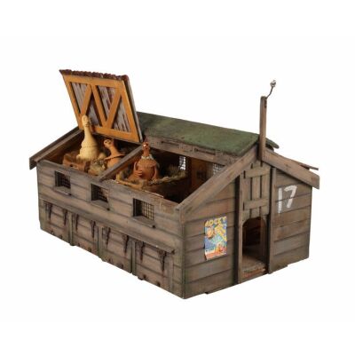 95. Hut 17 B-Scale Model with Dressed Interior ### CHICKEN RUN (2000)