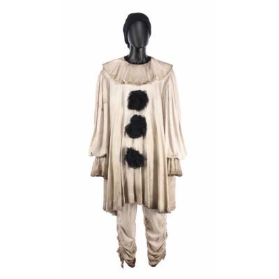 218. Tony's (Heath Ledger) Clown Costume ### THE IMAGINARIUM OF DOCTOR PARNASSUS (2009)