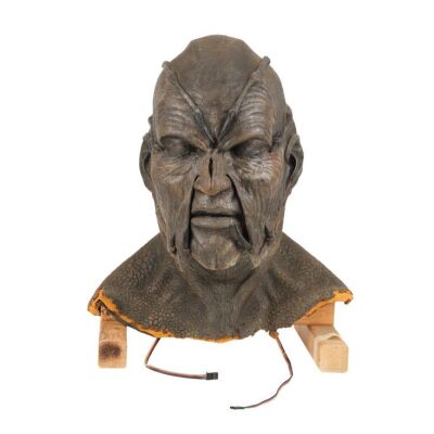246. Creeper's (Jonathan Breck) Animatronic Breathing Bust ### JEEPERS CREEPERS 2 (2003)