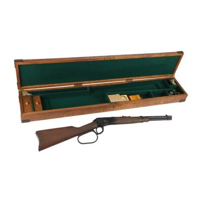 262. Lara Croft's (Angelina Jolie) Stunt Winchester Model 1892 Carbine with Case and Accoutrements ### LARA CROFT: TOMB RAIDER - THE CRADLE OF LIFE (2003)