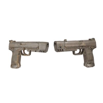 264. Pair of Lara Croft's (Angelina Jolie) Stunt H&K USP Match Pistols ### LARA CROFT: TOMB RAIDER - THE CRADLE OF LIFE (2003)