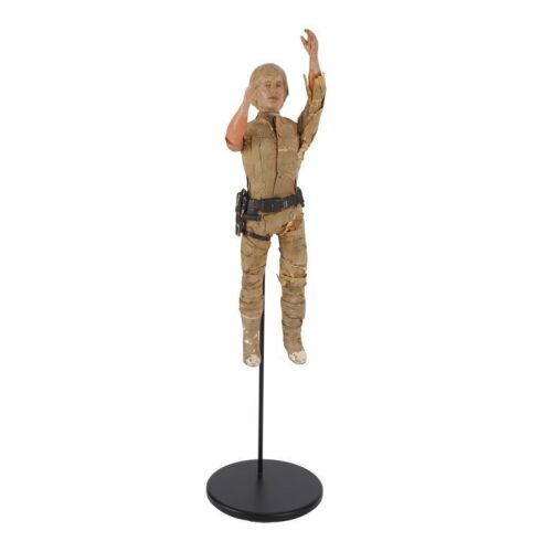 350. Luke Skywalker (Mark Hamill) Force-Jump Puppet ### STAR WARS: THE EMPIRE STRIKES BACK (1980)