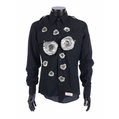 394. T-1000's (Robert Patrick) Bullet-Hit LAPD Uniform Shirt ### TERMINATOR 2: JUDGMENT DAY (1991)