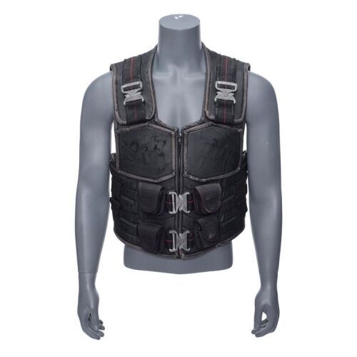 518. Abraham Whistler's (Kris Kristofferson) Tactical Vest ### BLADE II (2002)