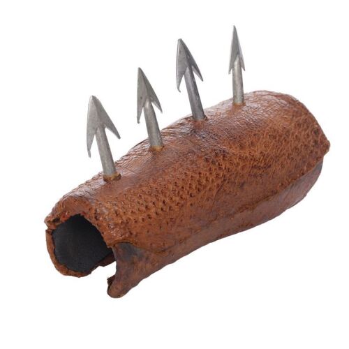 529. William Wallace's (Mel Gibson) Arm Guard with Four Arrow Tips ### BRAVEHEART (1995)