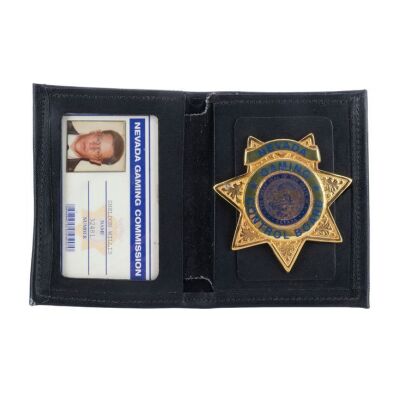 881. Linus Caldwell's (Matt Damon) Badge and Fake ID ### OCEAN'S ELEVEN (2001)
