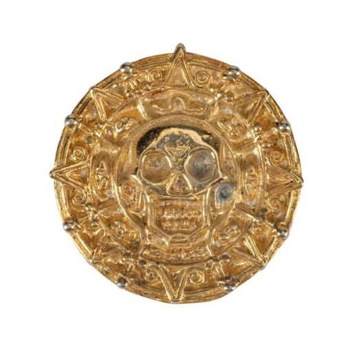 906. Cursed Aztec Coin ### PIRATES OF THE CARIBBEAN: THE CURSE OF THE BLACK PEARL (2003)