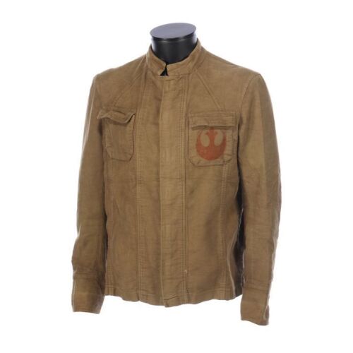 994. Rebel Shirt with Starbird Emblem ### STAR WARS: THE FORCE AWAKENS (2015)