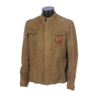994. Rebel Shirt with Starbird Emblem ### STAR WARS: THE FORCE AWAKENS (2015)