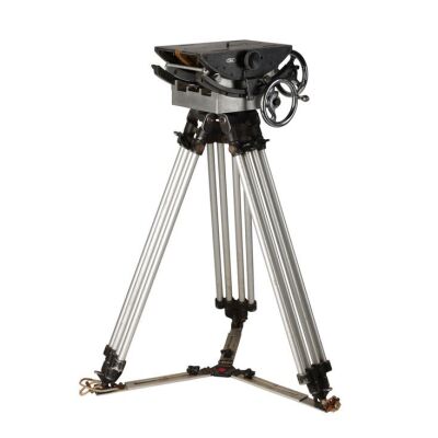 1048. Worrall 2-Speed Geared Head and Ronford-Baker Tripod, Used on Clockwork Orange and Star Wars ### STAR WARS: RETURN OF THE JEDI (1983)