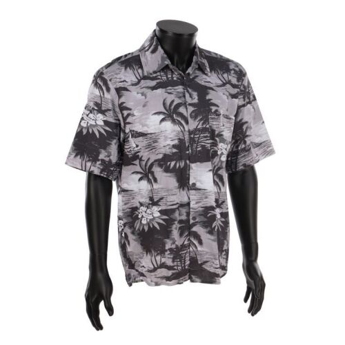 1051. Eddie Brock's (Tom Hardy) Screen-matched Hawaiian Shirt ### VENOM: THE LAST DANCE (2024)