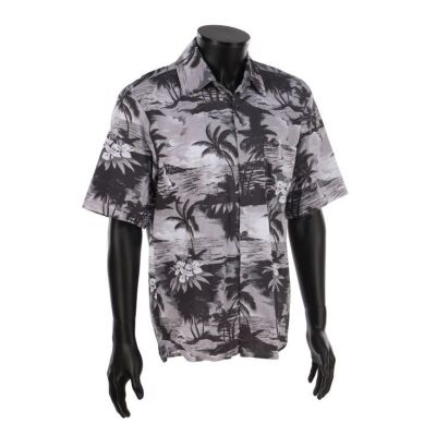 1051. Eddie Brock's (Tom Hardy) Screen-matched Hawaiian Shirt ### VENOM: THE LAST DANCE (2024)