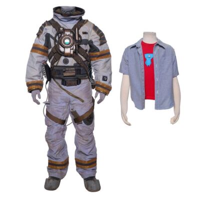1065. Astronaut's (Dax Shepard) Screen-matched Light-up Spacesuit and T-shirt with Danny's (Jonah Bobo) Pair of Layered Shirts ### ZATHURA: A SPACE ADVENTURE (2005)