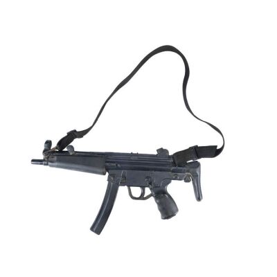 121. Mike Papac Collection: John McClane's (Bruce Willis) Stunt Heckler & Koch MP5A3 Submachine Gun ### DIE HARD (1988)
