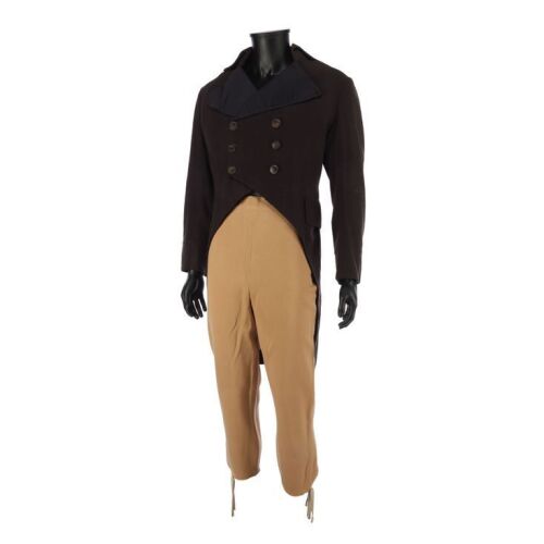 810. Pair of Jean Valjean's (Michael Rennie) Ensembles ### LES MISERABLES (1952)