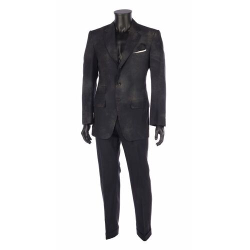 235. James Bond's (Daniel Craig) Distressed Tom Ford Suit ### JAMES BOND: QUANTUM OF SOLACE (2008)