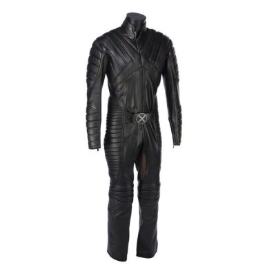 422. Cyclops' (James Marsden) Battle Suit ### X-MEN (2000)