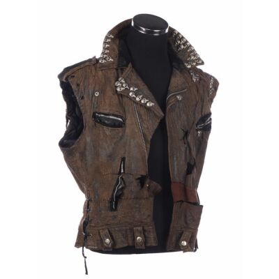 213. The Kurgan's (Clancy Brown) Screen-Matched Vest ### HIGHLANDER (1986)