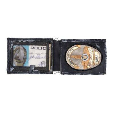 118. Mike Papac Collection: John McClane's (Bruce Willis) Police ID, Badge, and Wallet ### DIE HARD 2 (1990)