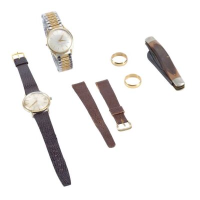 30. Beverly Weston's (Sam Shepard) Pocket Knife and Jewelry ### AUGUST: OSAGE COUNTY (2013)