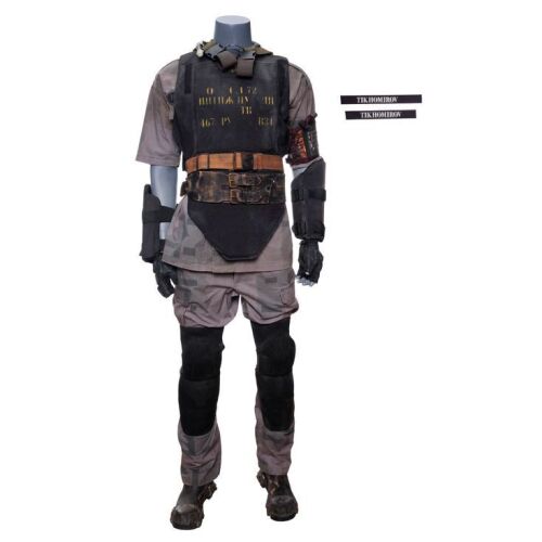 104. Tikhomirov's (James Bamford) Slam Guard Ensemble ### THE CHRONICLES OF RIDDICK (2004)