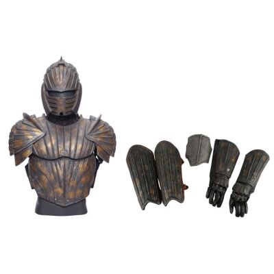 105. Elite Necromonger Guard Armor ### THE CHRONICLES OF RIDDICK (2004)