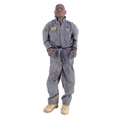 189. 1:5-Scale Jeremy (Sticky Fingaz) Model Miniature ### FLIGHT OF THE PHOENIX (2004)