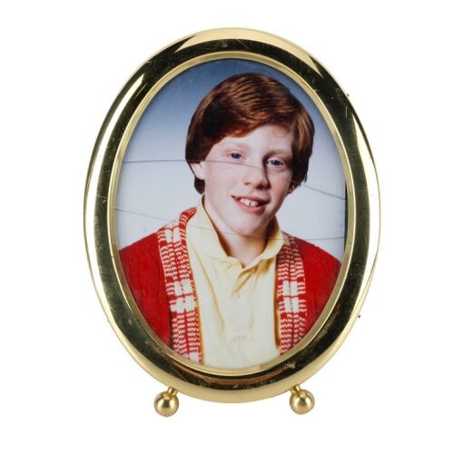 238. Production-Made Framed Jeff McCallister (Michael C. Maronna) Mantle Picture ### HOME ALONE 2: LOST IN NEW YORK (1992)