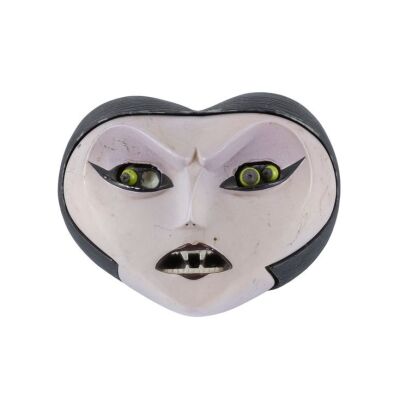 267. Miss Spider (Susan Sarandon) Head with Removable Face ### JAMES AND THE GIANT PEACH (1996)