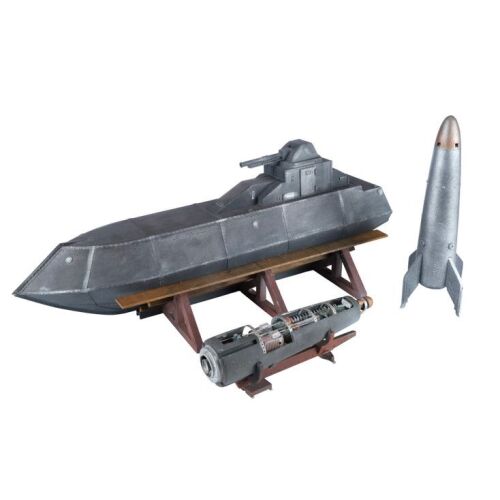 289. Collection of Three of Model Miniatures ### THE LEAGUE OF EXTRAORDINARY GENTLEMEN (2003)