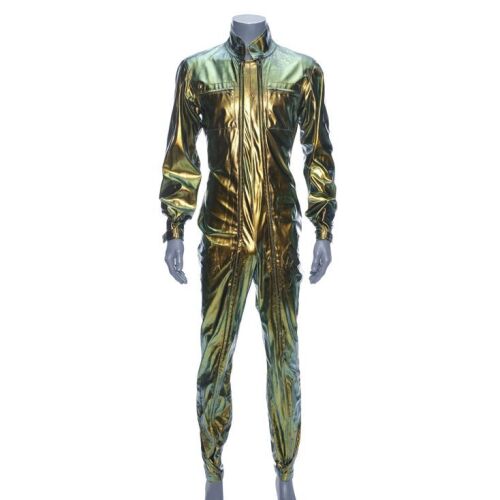 316. Iridescent Alien Jumpsuit ### MEN IN BLACK II (2002)