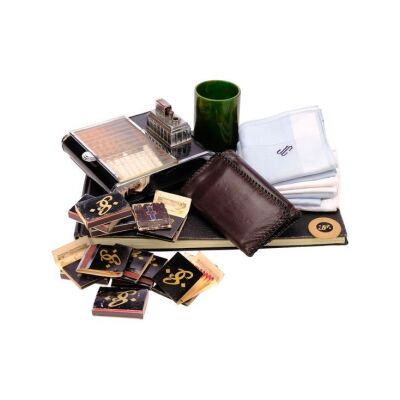 323. Leo's (Albert Finney) Cigarette Box with Johnny Caspar's (Jon Polito) Accessories ### MILLER'S CROSSING (1990)