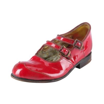 342. Young Mako Mori's (Mana Ashida) Left Shoe ### PACIFIC RIM (2013)