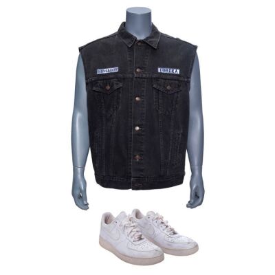 393. Jax Teller's (Charlie Hunnam) Nike Shoes and SOA Eureka Charter Denim Kutte ### SONS OF ANARCHY (T.V. SERIES, 2008-2014)