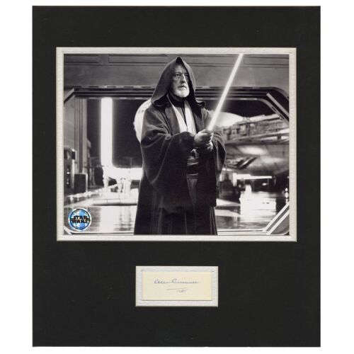 449. Matted Alec Guinness Autograph with Obi-Wan Kenobi Still ### STAR WARS: A NEW HOPE (1977)