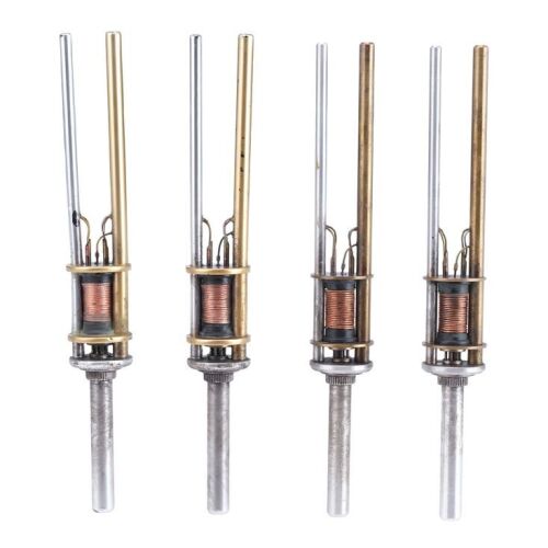 527. Set of Four Frank Walker's (George Clooney) "Knockout Sticks" ### TOMORROWLAND (2015)